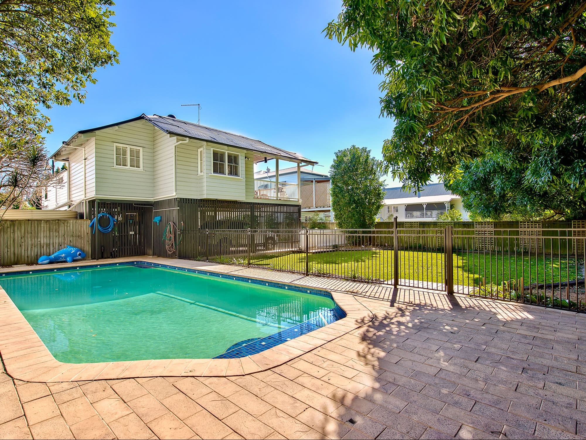 11 Hockings Street, Clayfield QLD 4011, Clayfield - Thumbnail 2