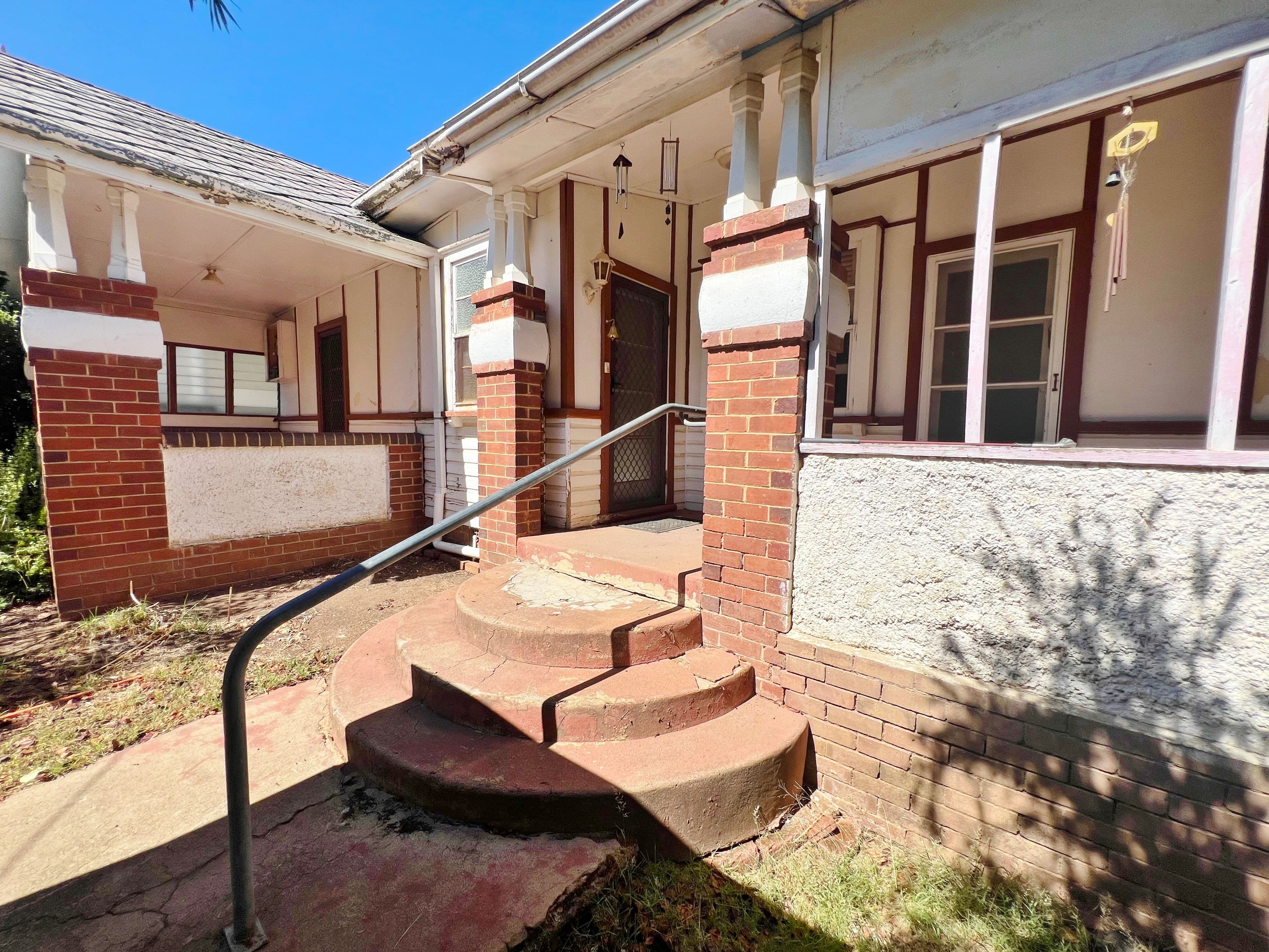 150 William Street, Young NSW 2594, Young - Image 1