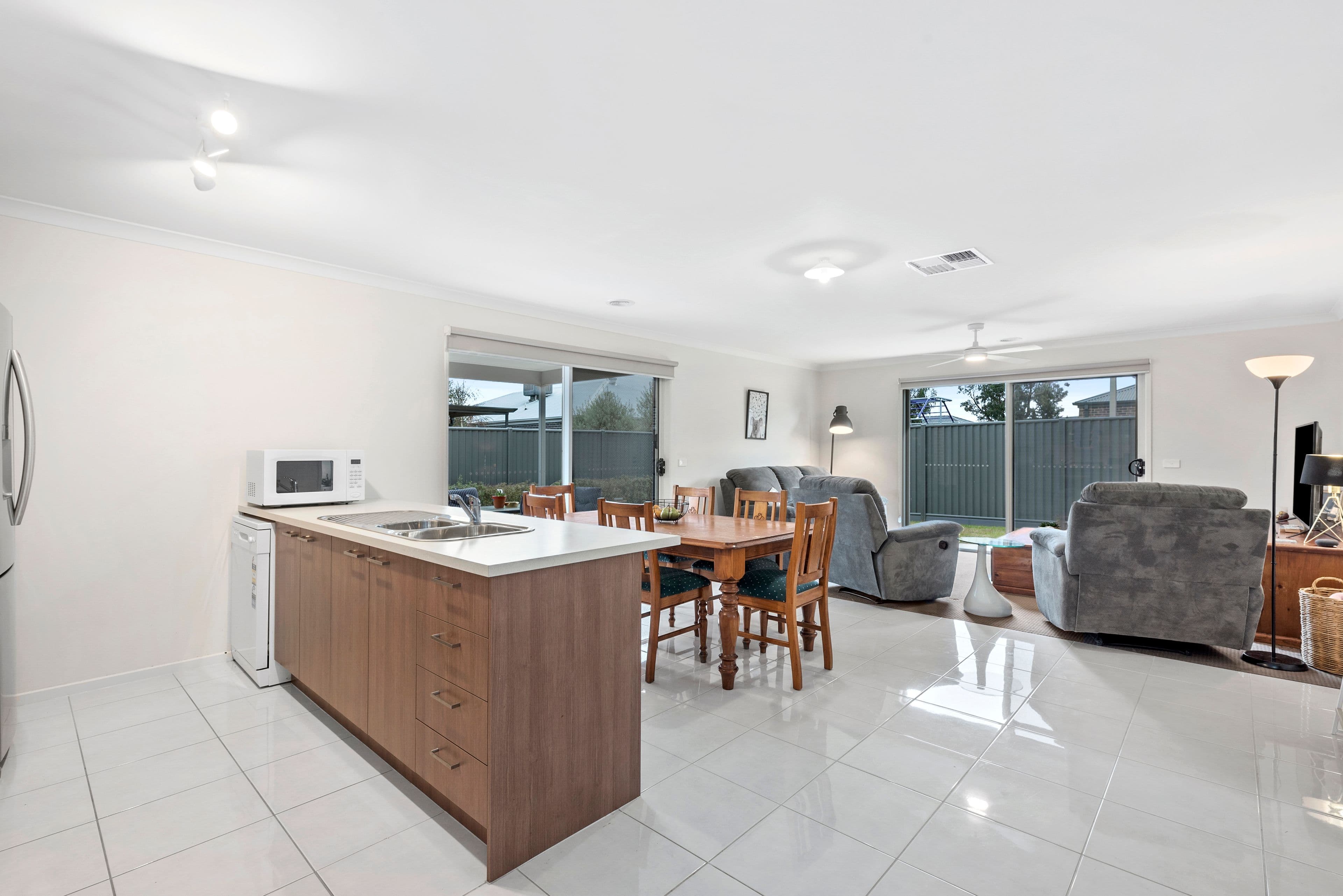 4 Brolga Way, Lara VIC 3212, Lara - Thumbnail 3
