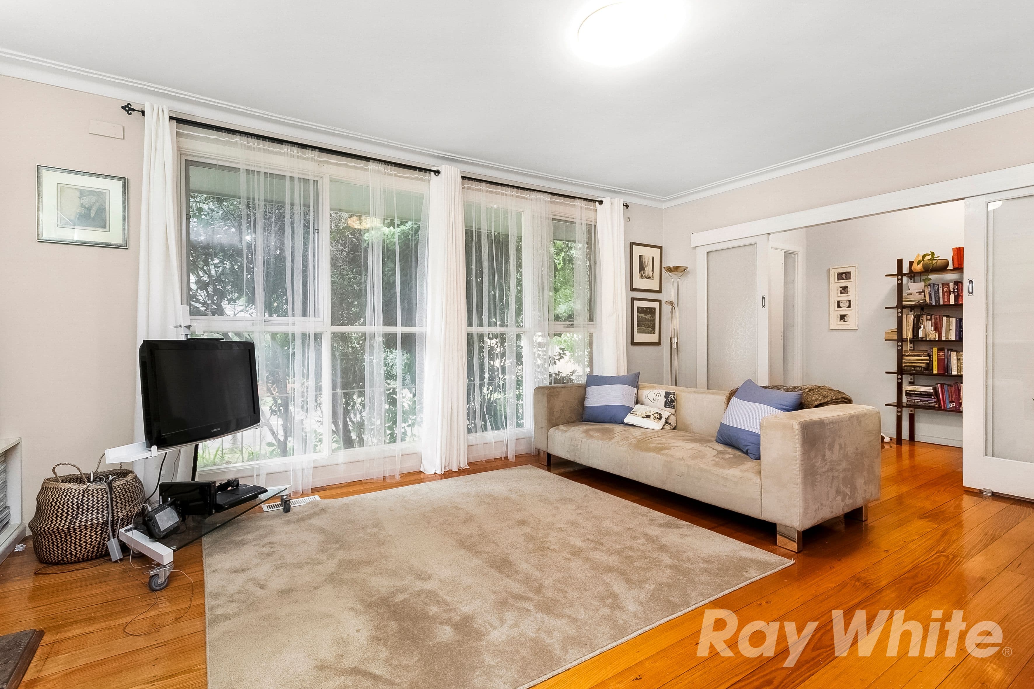 2 Amaroo Court, Burwood East VIC 3151, Burwood East - Thumbnail 2