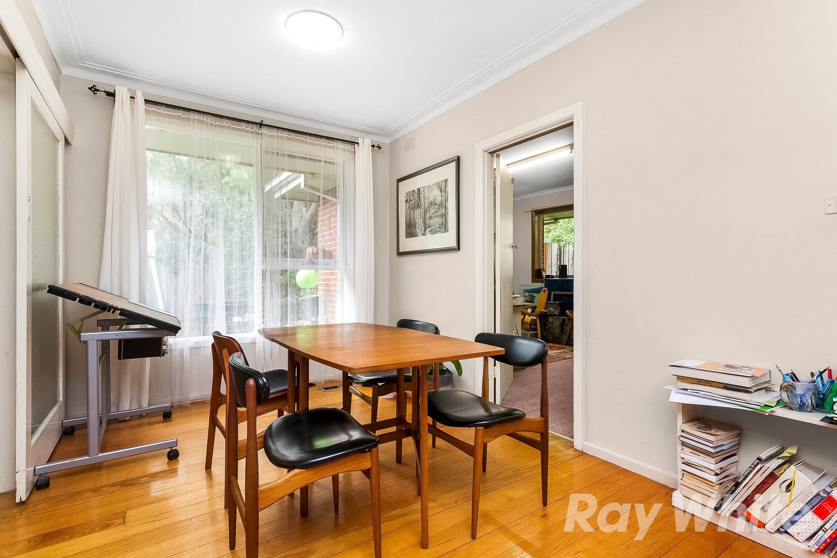 2 Amaroo Court, Burwood East VIC 3151, Burwood East - Thumbnail 3
