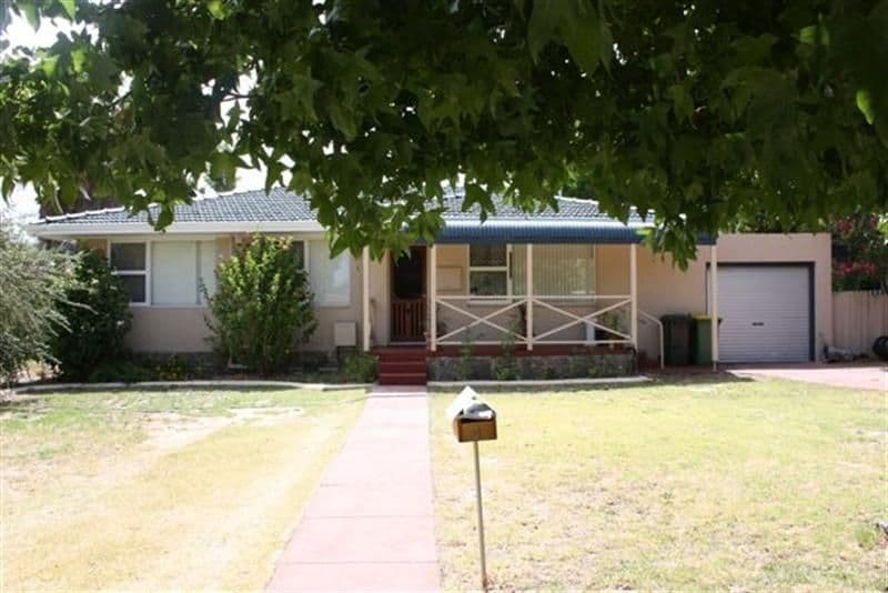 4 Charles Street, MAIDA VALE WA 6057, Maida Vale - Image 1