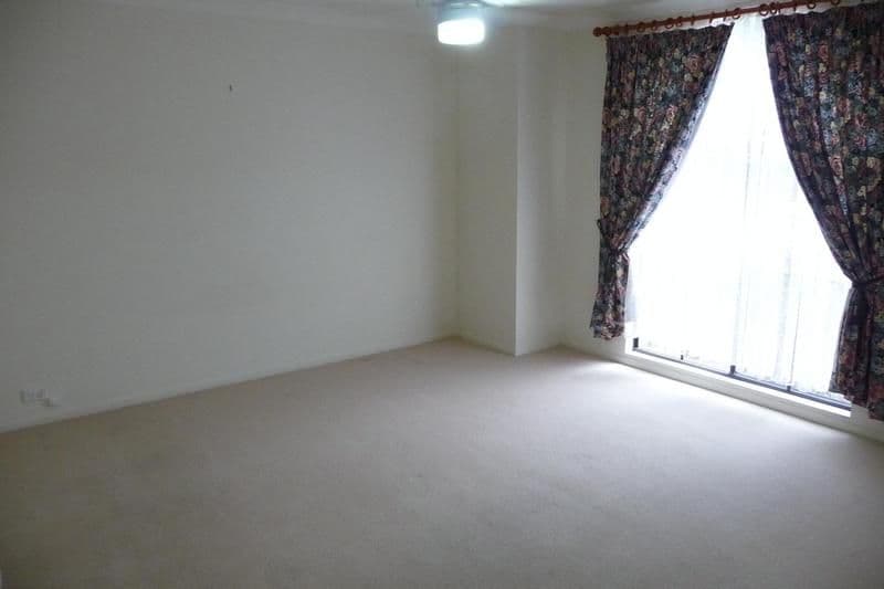 5 Fenwick Close, KELLYVILLE NSW 2155, Kellyville - Thumbnail 3