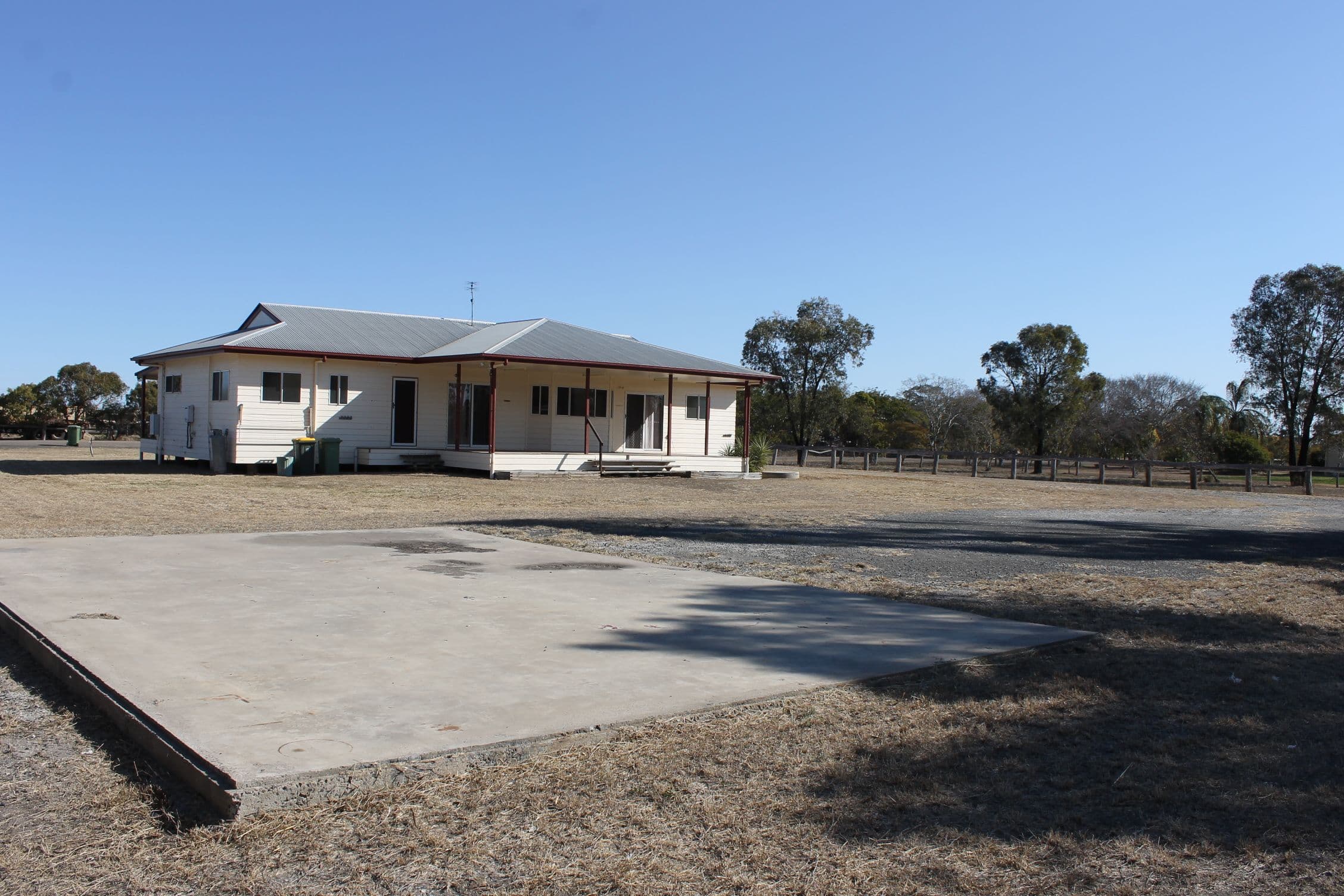 17 Jackara Court, Dalby QLD 4405, Dalby - Thumbnail 2