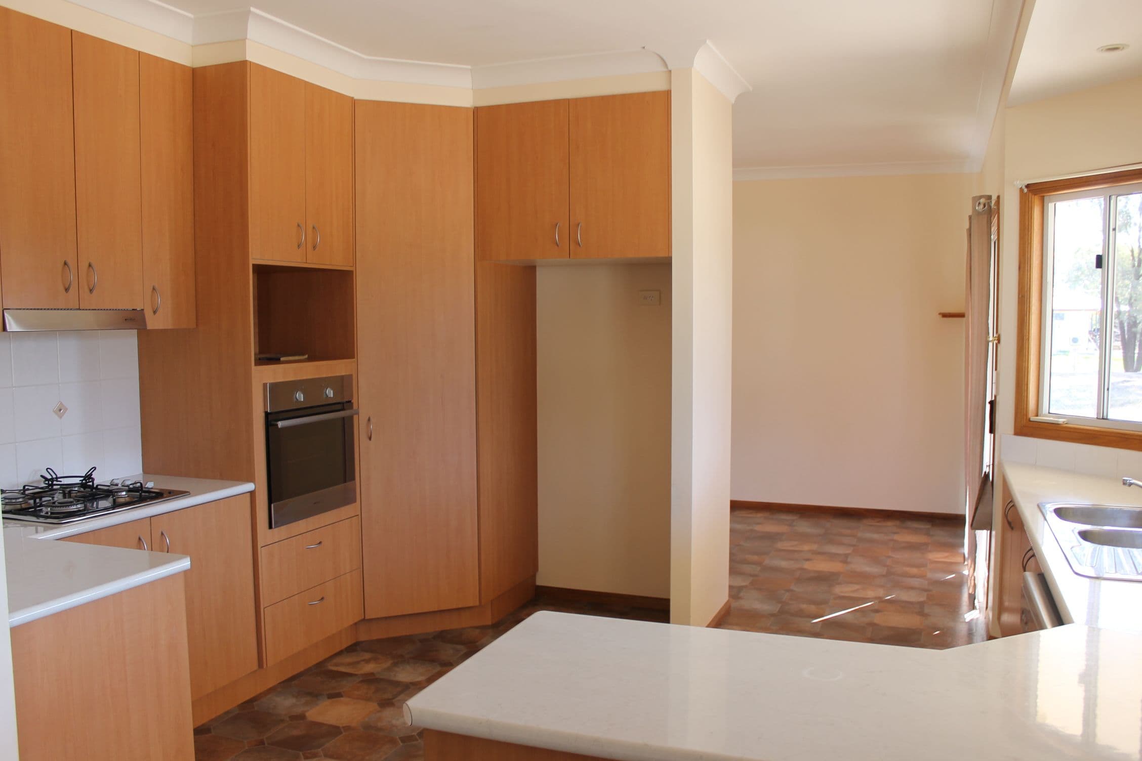 17 Jackara Court, Dalby QLD 4405, Dalby - Thumbnail 4