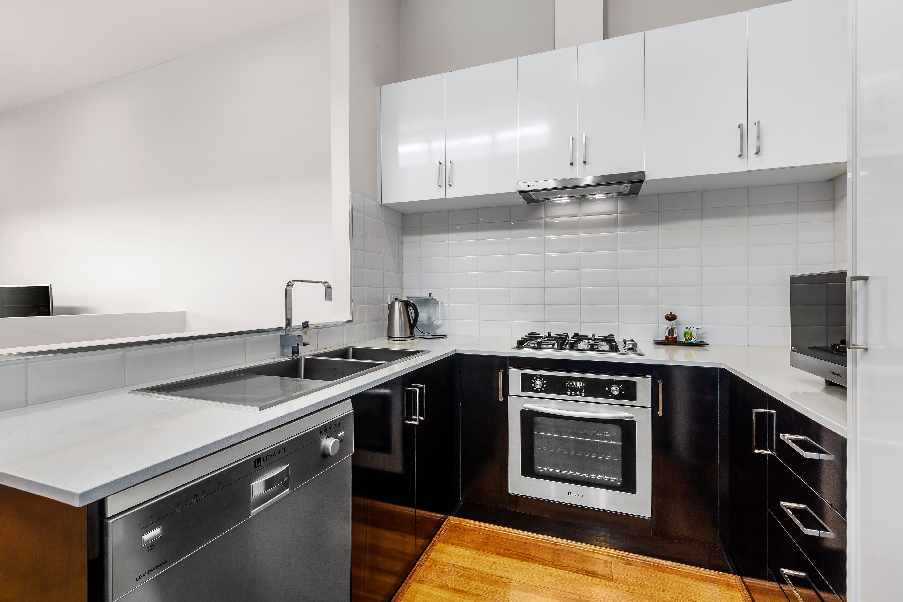 6 Vantage Close, Ringwood VIC 3134, Ringwood - Thumbnail 4