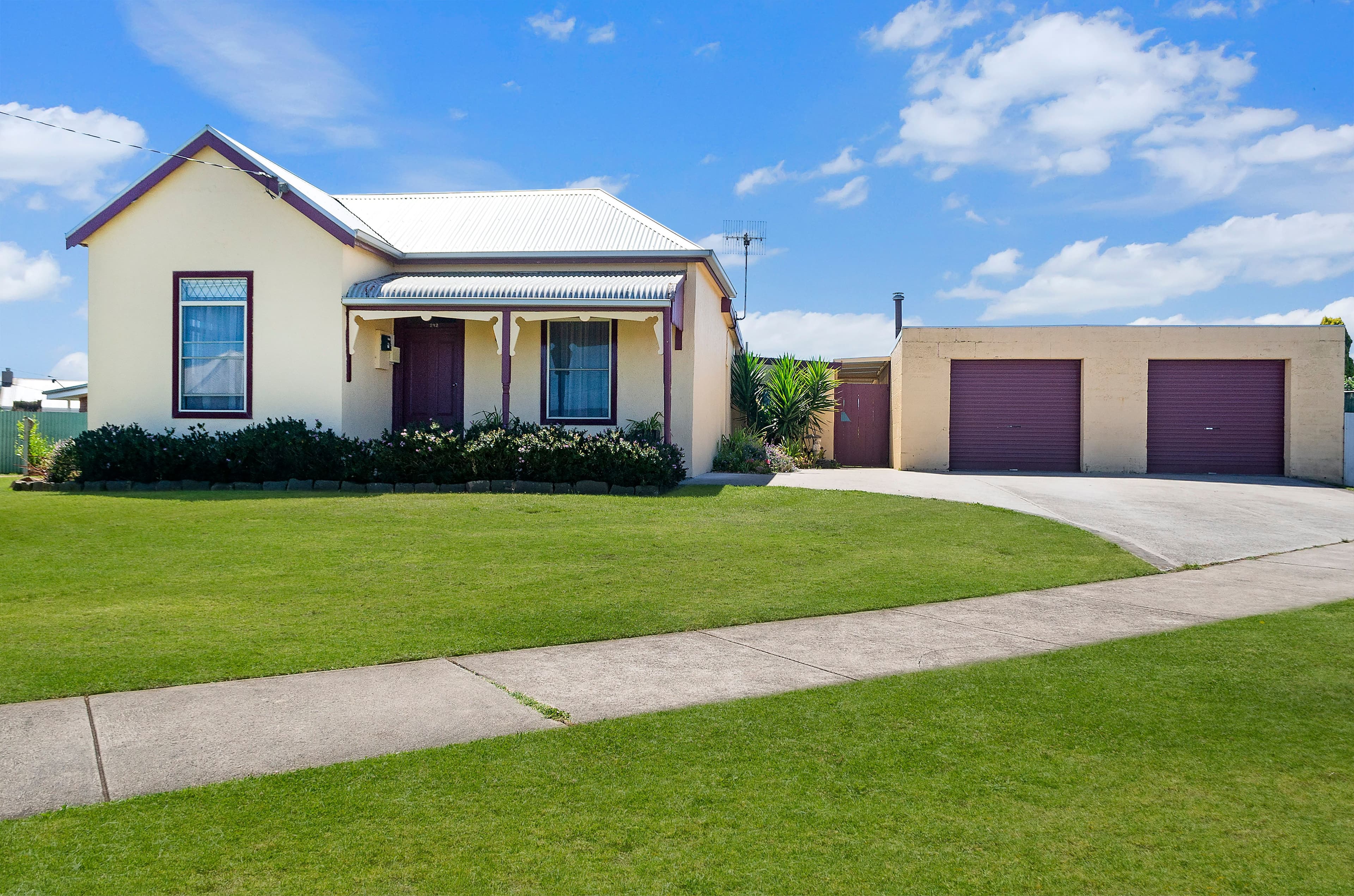 212 Russell Street, Dennington VIC 3280, Dennington - Image 1