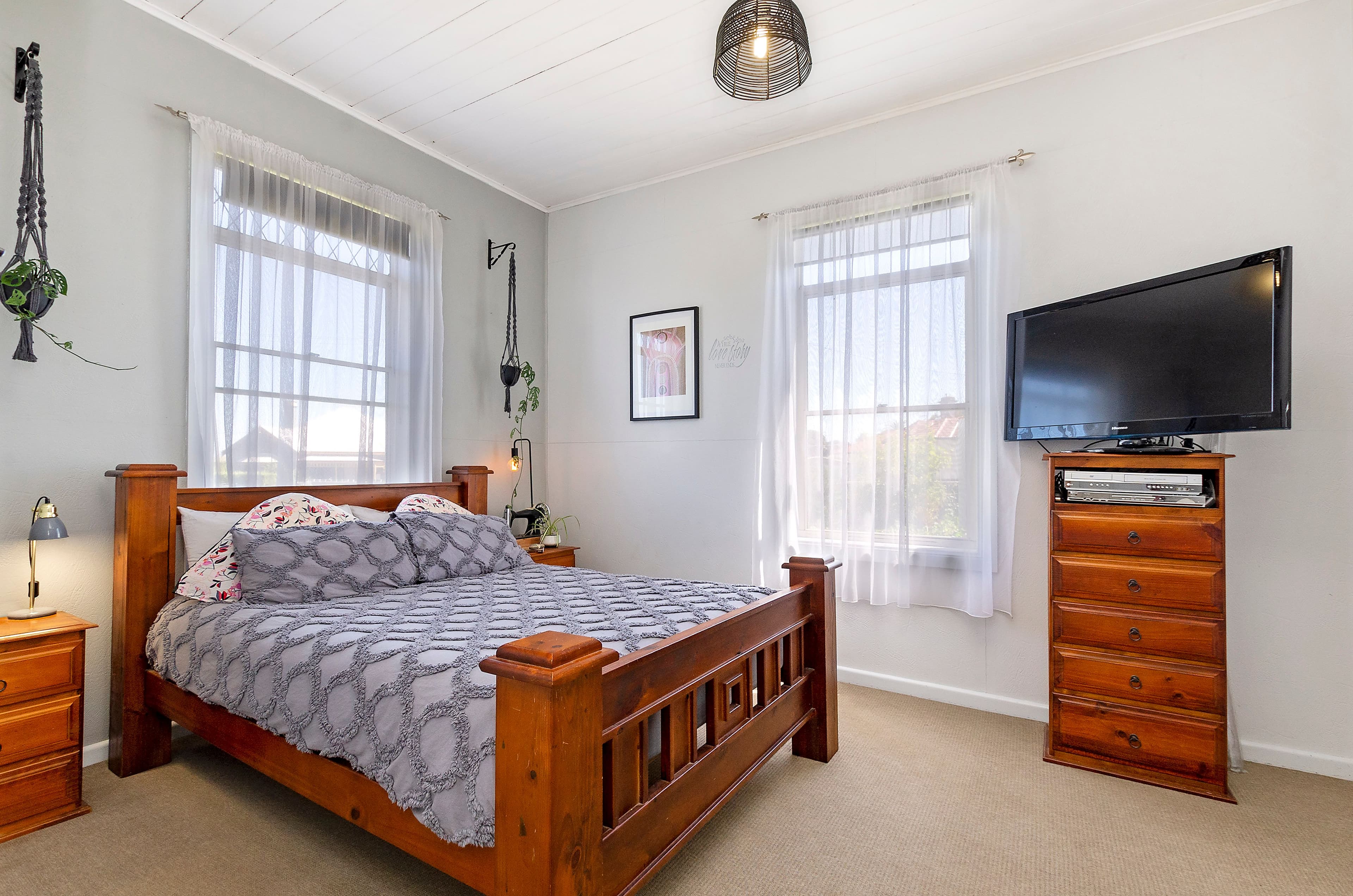 212 Russell Street, Dennington VIC 3280, Dennington - Thumbnail 4
