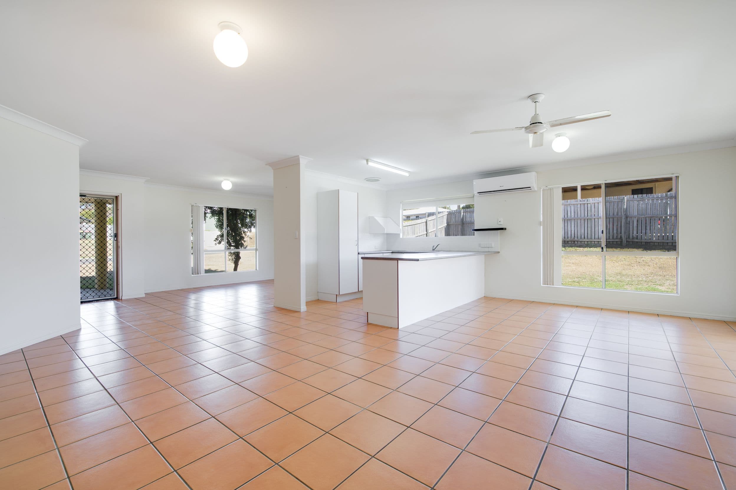 8 Saxonvale Court, New Auckland QLD 4680, New Auckland - Thumbnail 5