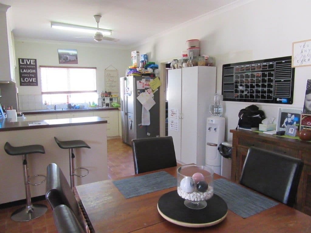 10 Yarra Street, Carnamah WA 6517, Carnamah - Thumbnail 4