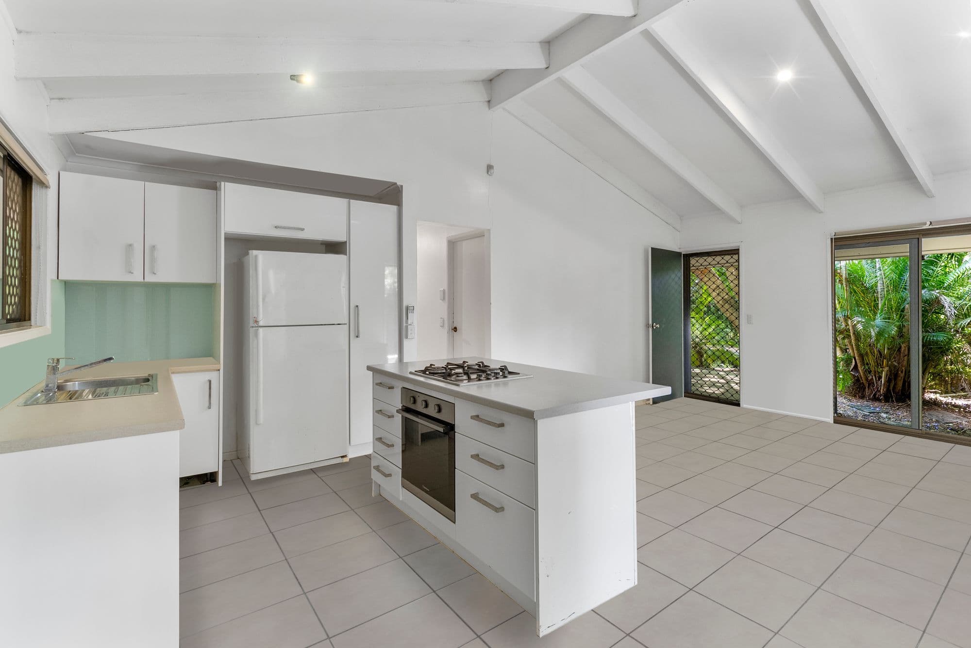 33 Beacon Drive, Cornubia QLD 4130, Cornubia - Thumbnail 5