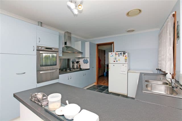 39 Hothlyn Drive, CRAIGIEBURN VIC 3064, Craigieburn - Thumbnail 5