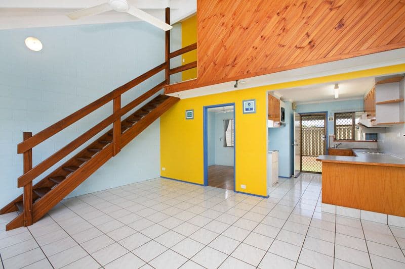 21 Mintaro Crescent, WOREE QLD 4868, Woree - Thumbnail 2