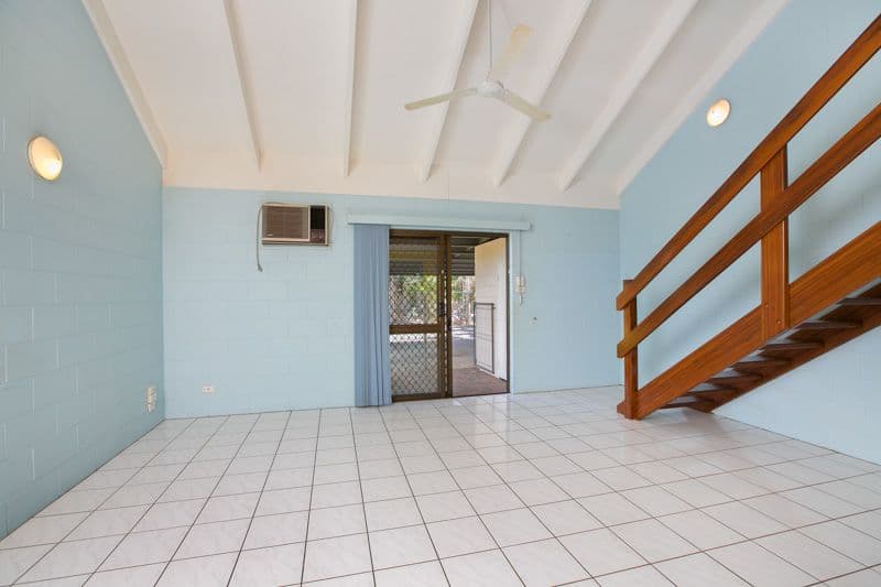 21 Mintaro Crescent, WOREE QLD 4868, Woree - Thumbnail 4