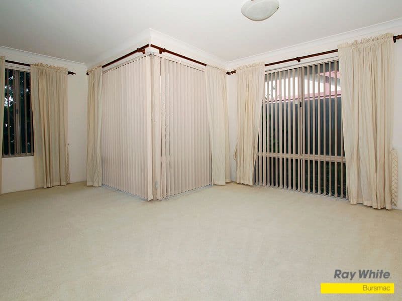 8 Hamelin Drive, BALLAJURA WA 6066, Ballajura - Thumbnail 2