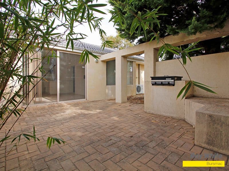 8 Hamelin Drive, BALLAJURA WA 6066, Ballajura - Thumbnail 3