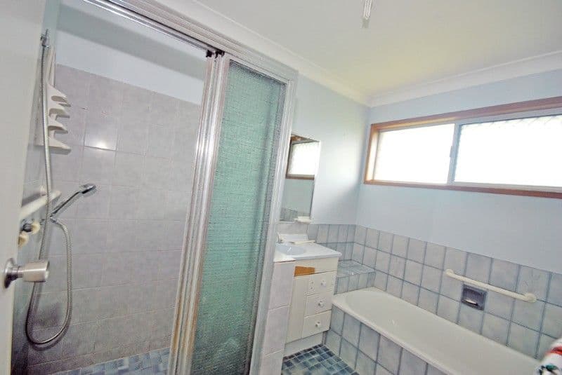 5 Robinson Street, YEPPOON QLD 4703, Yeppoon - Thumbnail 8