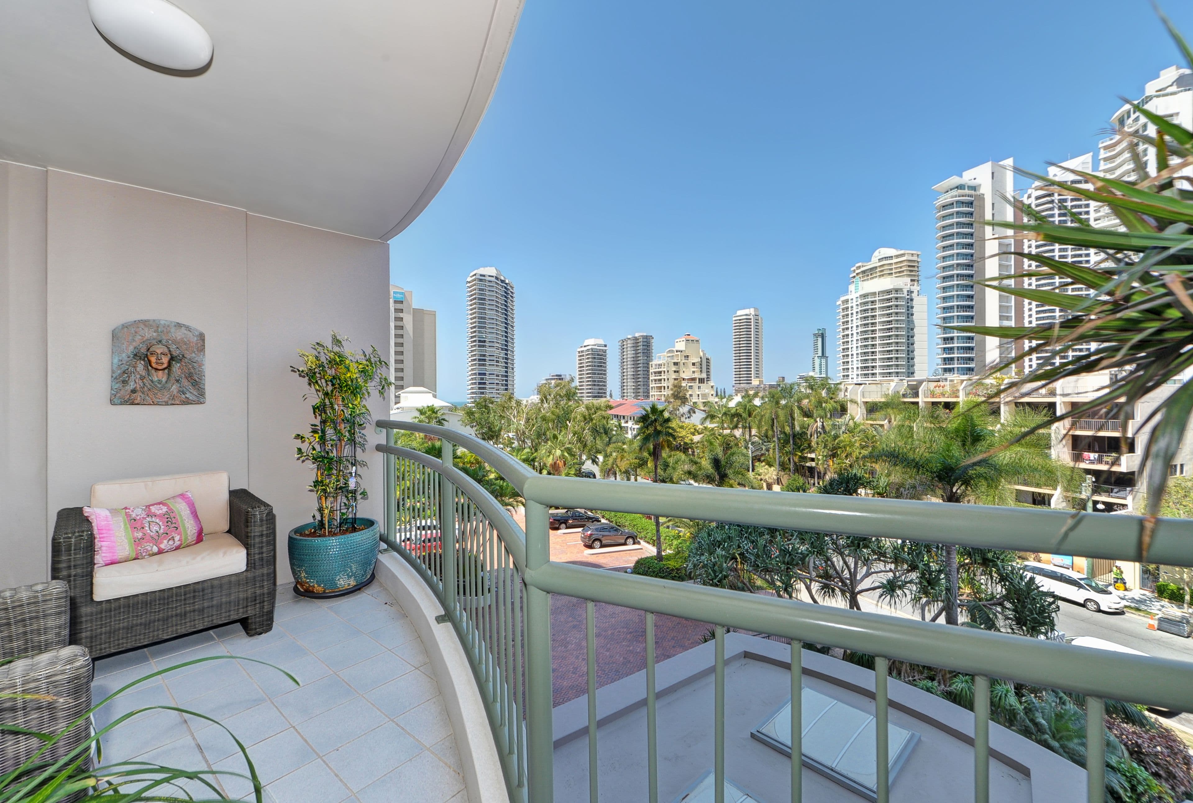 29 Woodroffe Avenue, Main Beach QLD 4217, Main Beach - Image 1