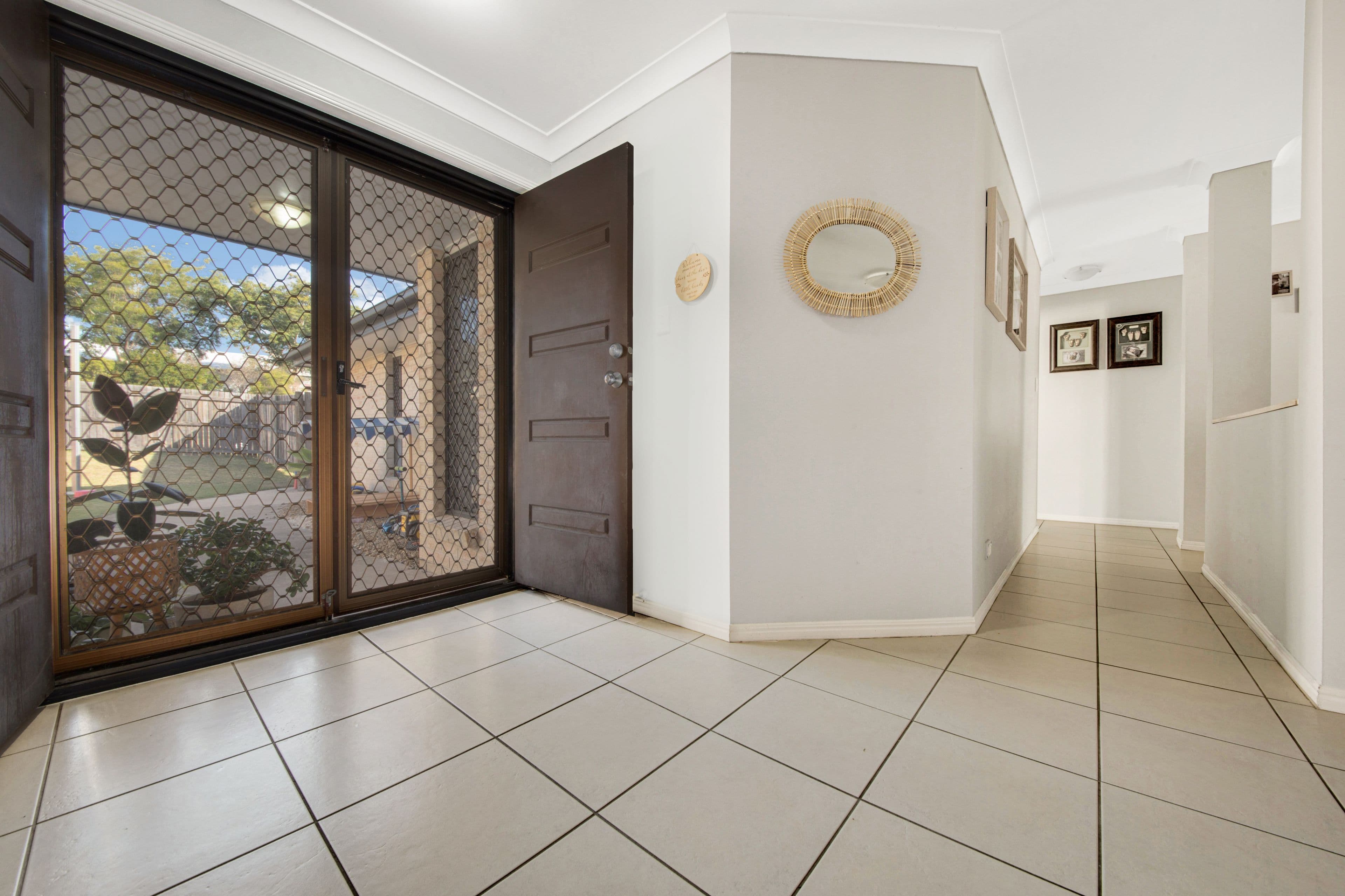 8 Dean Street, Glen Eden QLD 4680, Glen Eden - Thumbnail 4