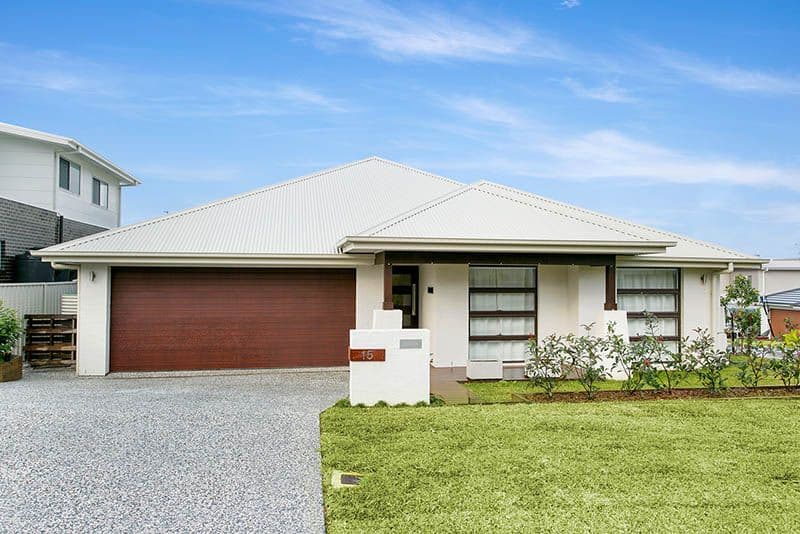 15 Knoll Drive, Shell Cove - Image 1