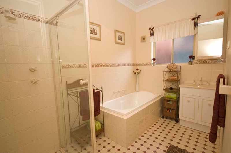 9 Heath Street, BIRKENHEAD SA 5015, Birkenhead - Thumbnail 2