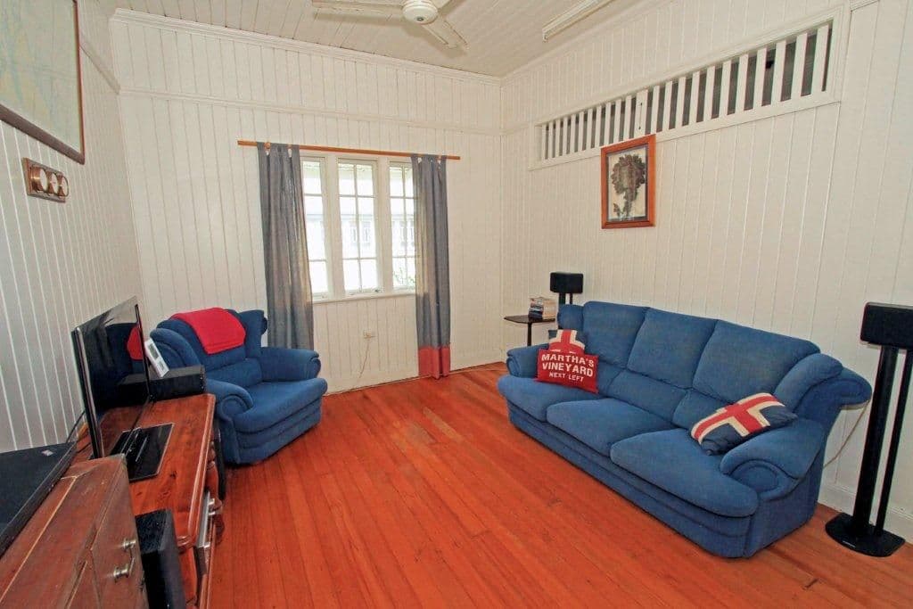 126 Upper Dawson Road, THE RANGE QLD 4700, The Range - Thumbnail 5