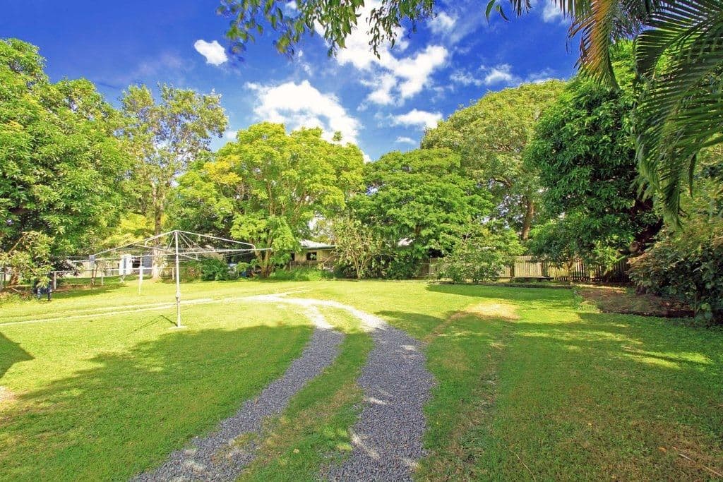 126 Upper Dawson Road, THE RANGE QLD 4700, The Range - Thumbnail 8