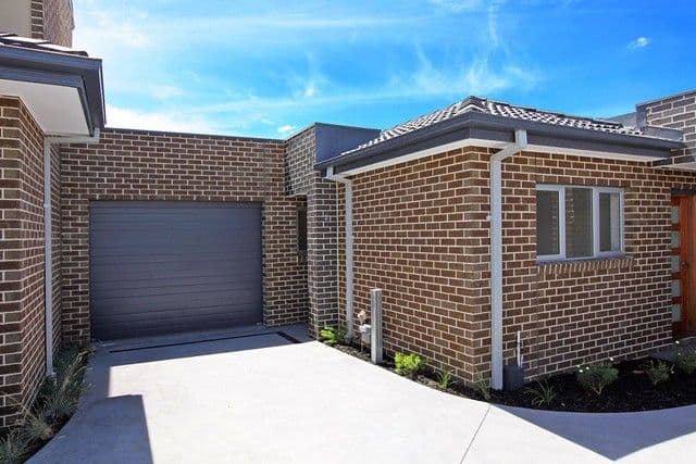 24 Charlton Crescent, RESERVOIR VIC 3073, Reservoir - Image 1