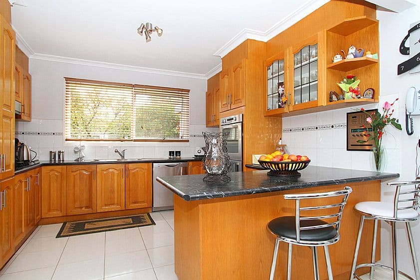 5 Fawkner Court, MILL PARK VIC 3082, Mill Park - Thumbnail 3