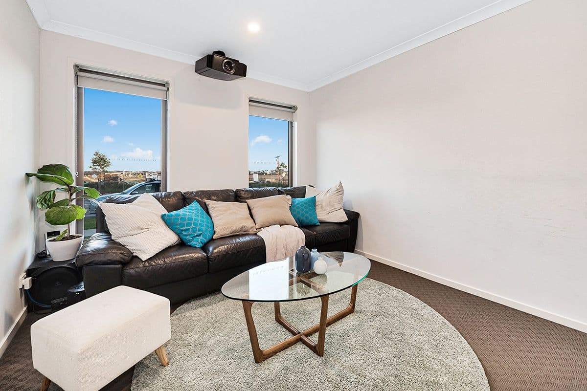 42 Parkhurst Drive, Cranbourne East VIC 3977, Cranbourne East - Thumbnail 6