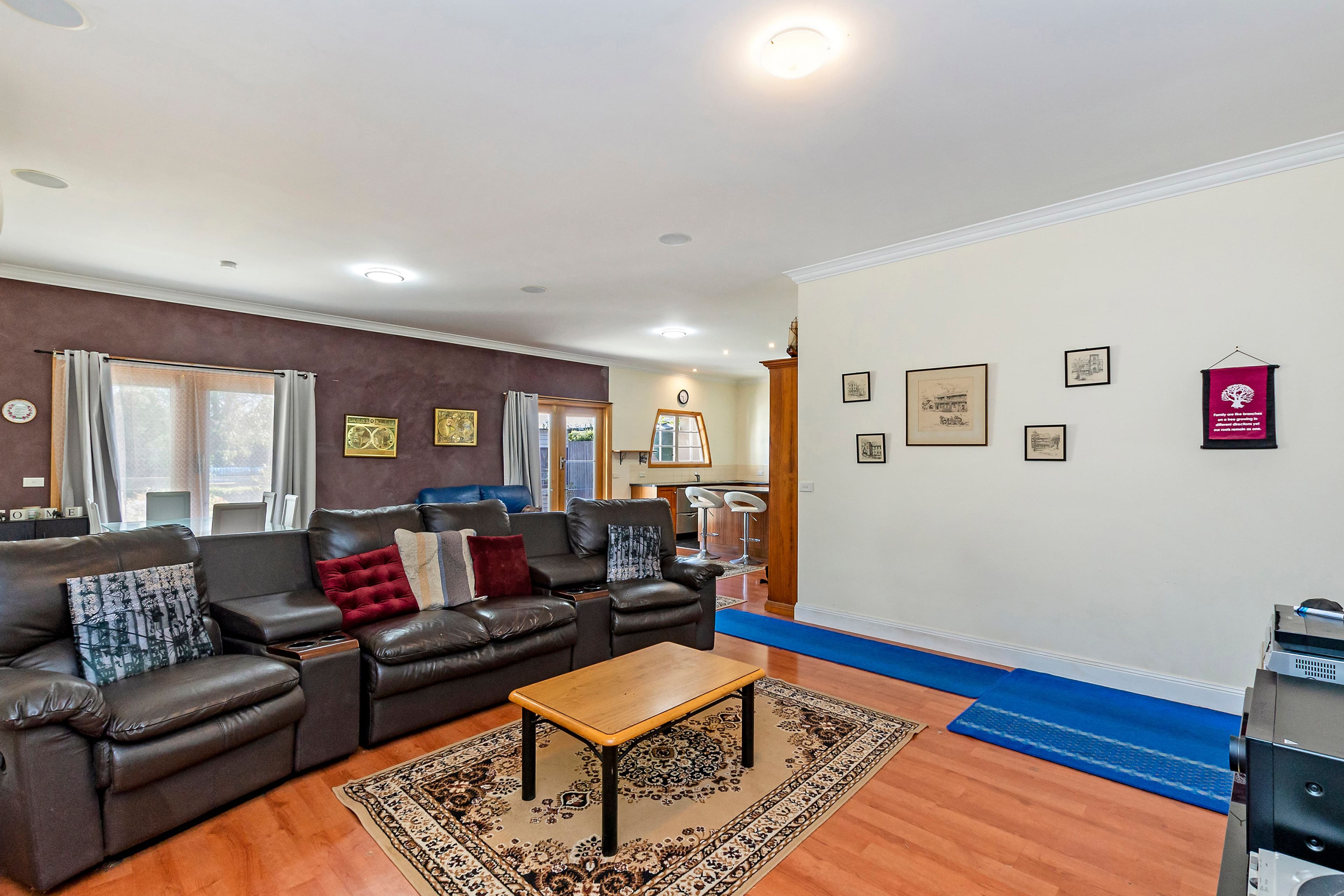 4 Black Street, Koroit VIC 3282, Koroit - Thumbnail 2