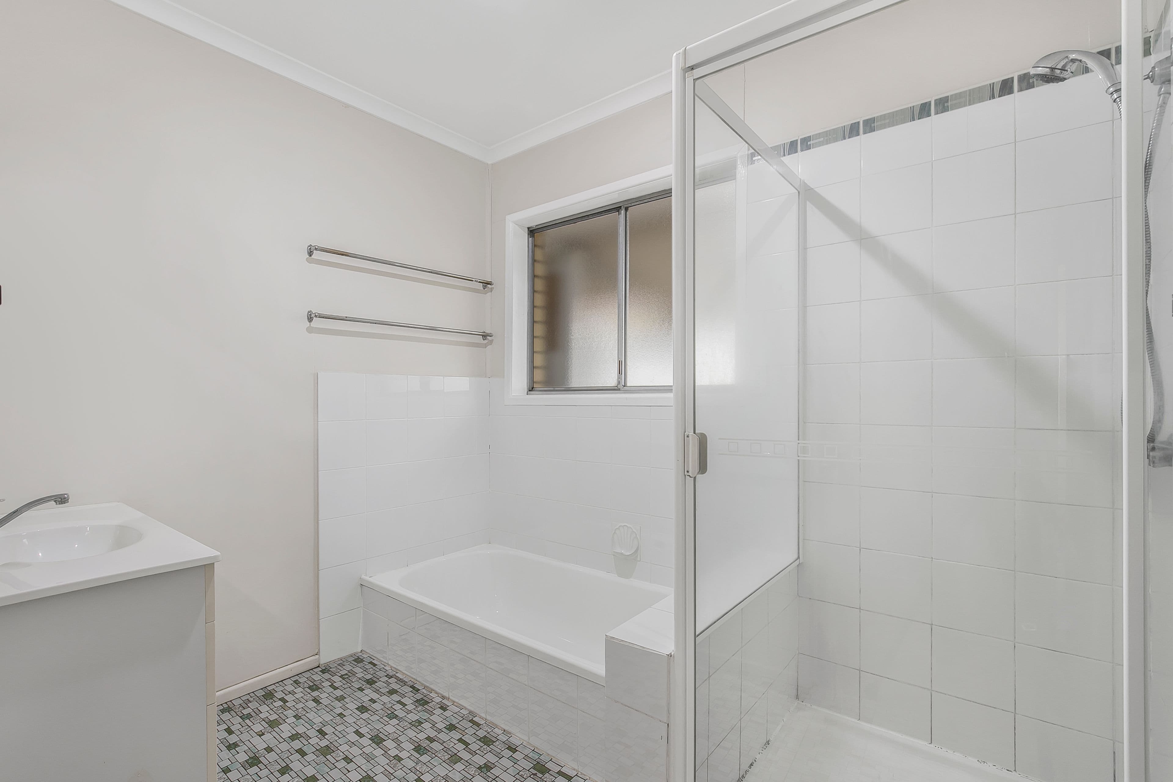 115 Lynne Grove Avenue, Corinda QLD 4075, Corinda - Thumbnail 8