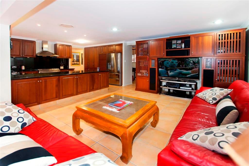 63 Mary Pleasant Drive, BIRKDALE QLD 4159, Birkdale - Thumbnail 6
