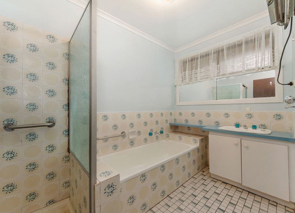44 Erica Avenue, St Albans VIC 3021, St Albans - Thumbnail 7
