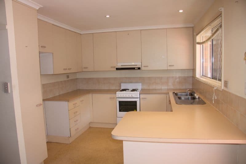 10 Halle Street, EVERTON PARK QLD 4053, Everton Park - Thumbnail 4