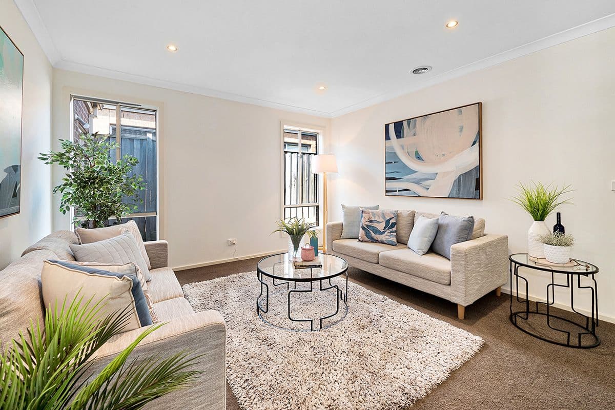45 Chantenay Parade, Cranbourne North VIC 3977, Cranbourne North - Thumbnail 2