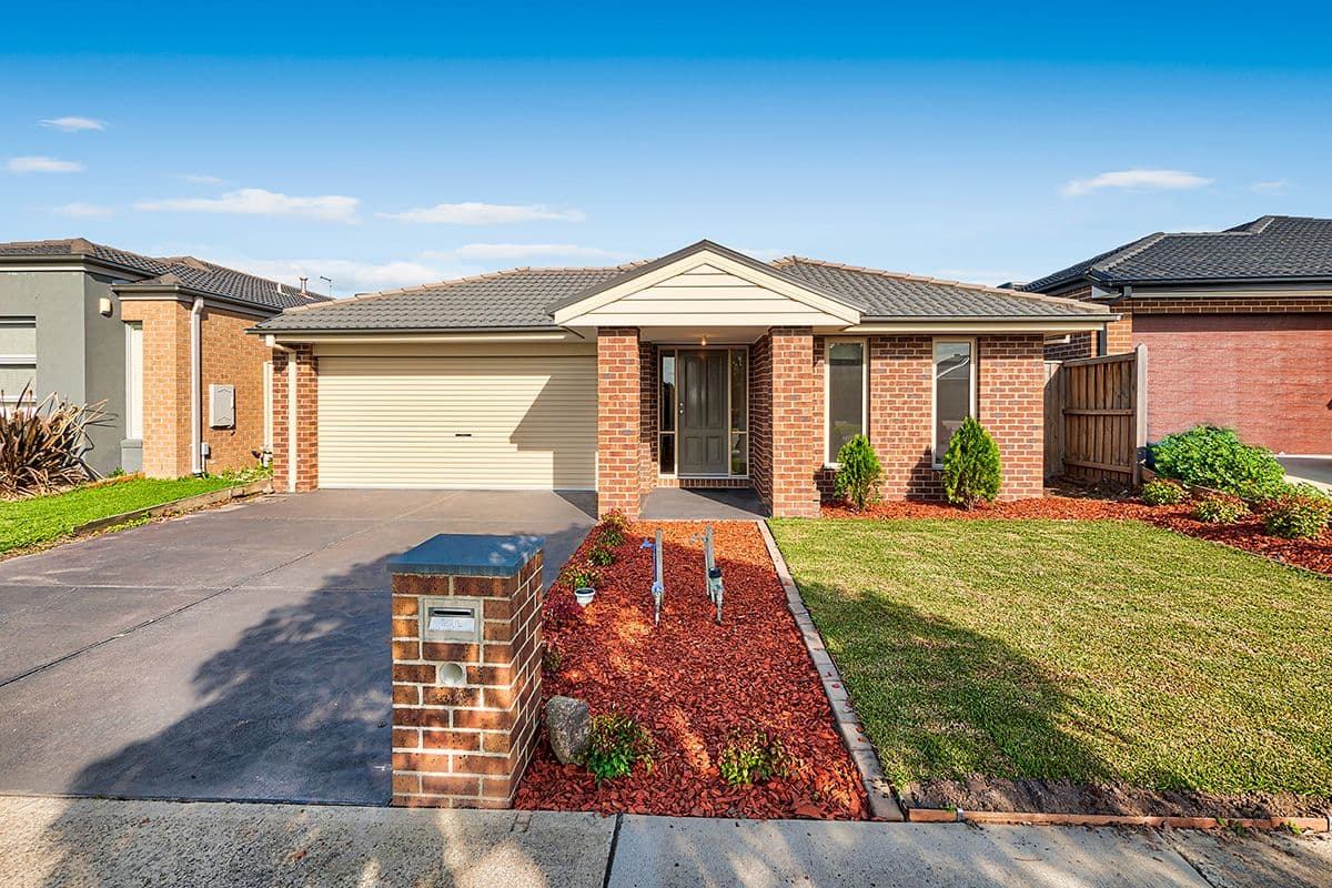 45 Chantenay Parade, Cranbourne North VIC 3977, Cranbourne North - Thumbnail 3