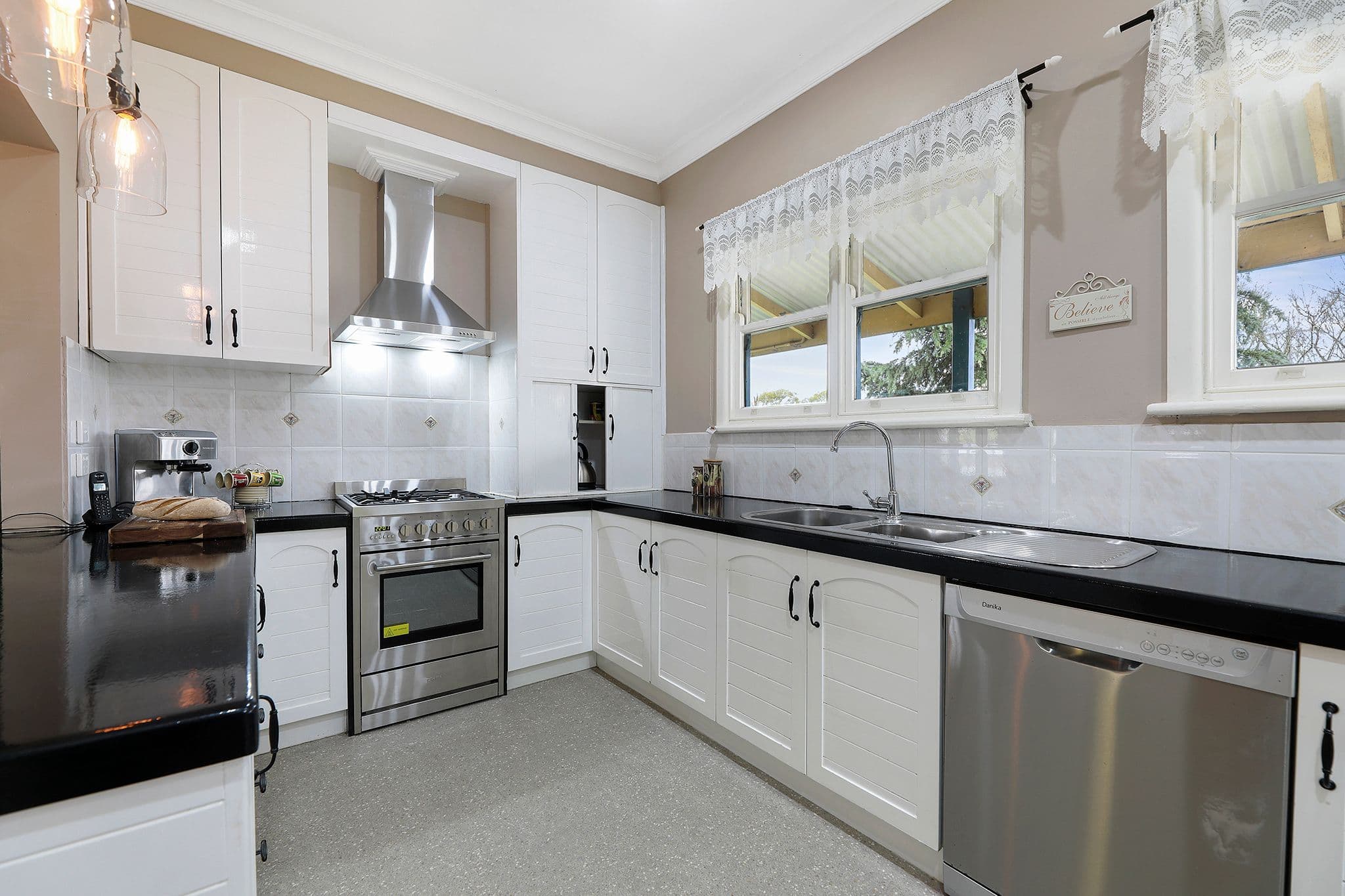 5 Yarragon-Leongatha Road, Yarragon VIC 3823, Yarragon - Thumbnail 4