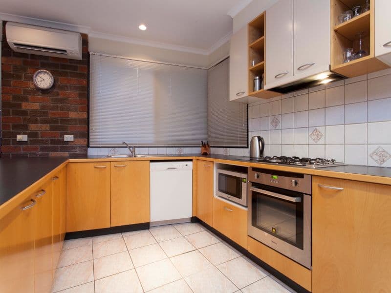 75 Lindrum Road, Frankston VIC 3199, Frankston - Thumbnail 2