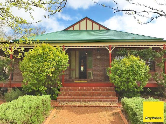 12 Lind Street, Gundaroo - Thumbnail 2