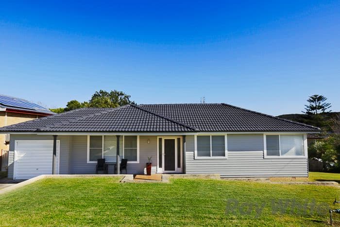 2 Peta Close, BELMONT NORTH NSW 2280, Belmont North - Image 1