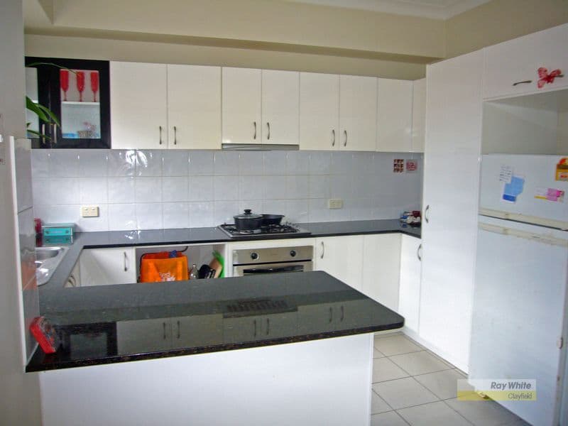 654 Kingsford Smith Drive, HAMILTON QLD 4007, Hamilton - Thumbnail 6