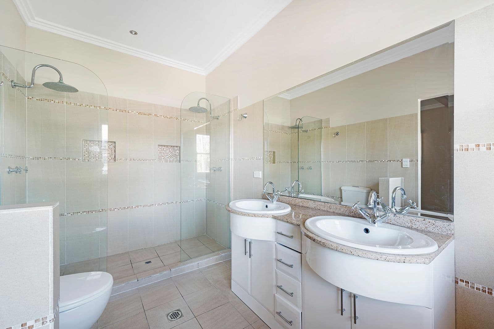 38 Edinburgh Castle Road, Kedron QLD 4031, Kedron - Thumbnail 8