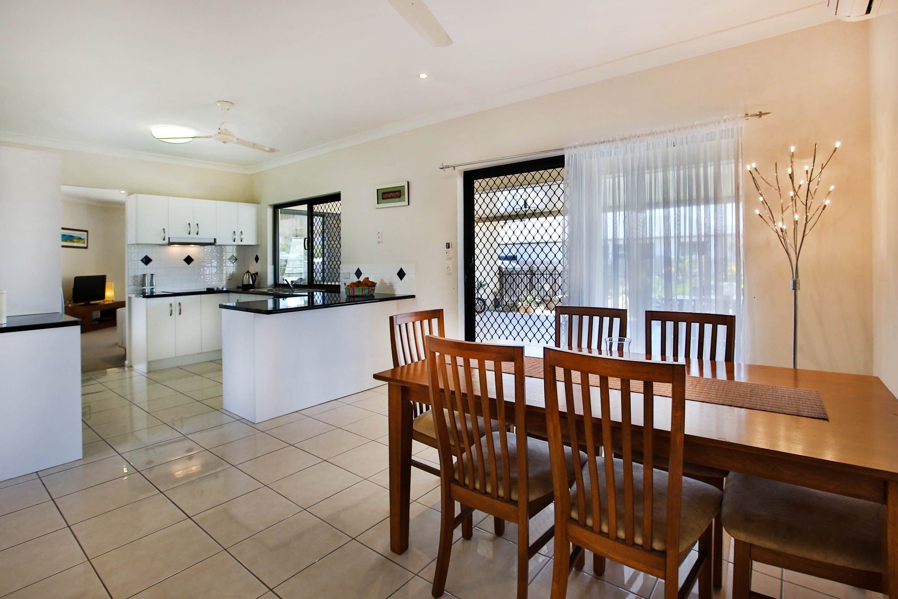 13 Tennessee Way, Kelso QLD 4815, Kelso - Thumbnail 7