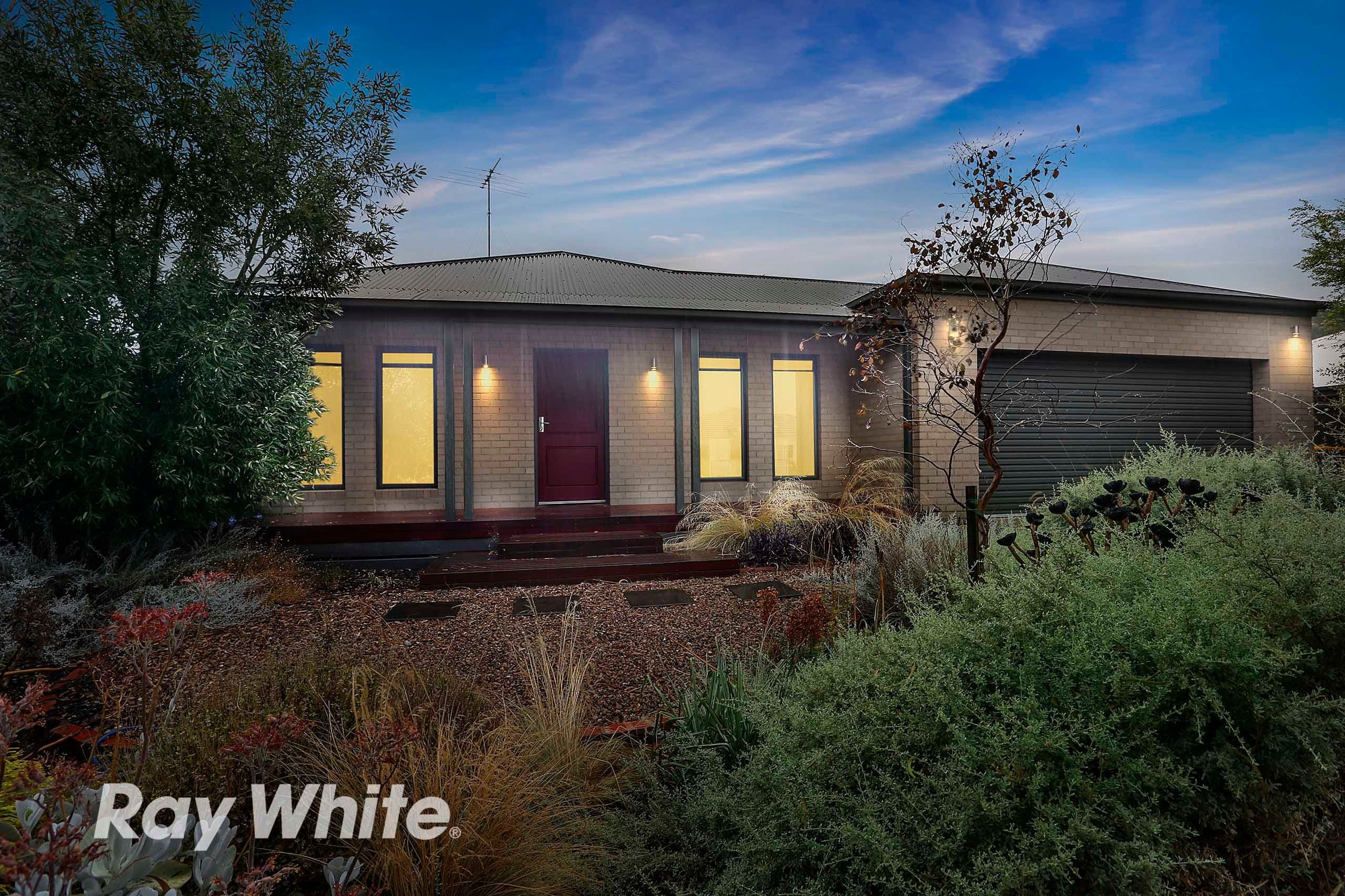 6 Barbara Drive, Lara VIC 3212, Lara - Image 1