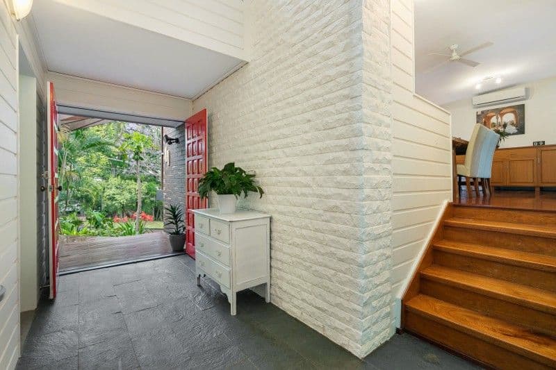 8 Eversden Street, Kenmore QLD 4069, Kenmore - Thumbnail 3