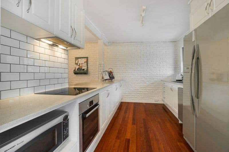 8 Eversden Street, Kenmore QLD 4069, Kenmore - Thumbnail 6