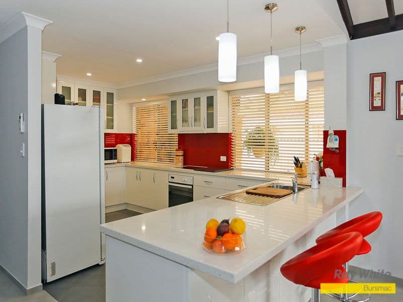 353 Summerlakes Parade, Ballajura WA 6066, Ballajura - Thumbnail 6