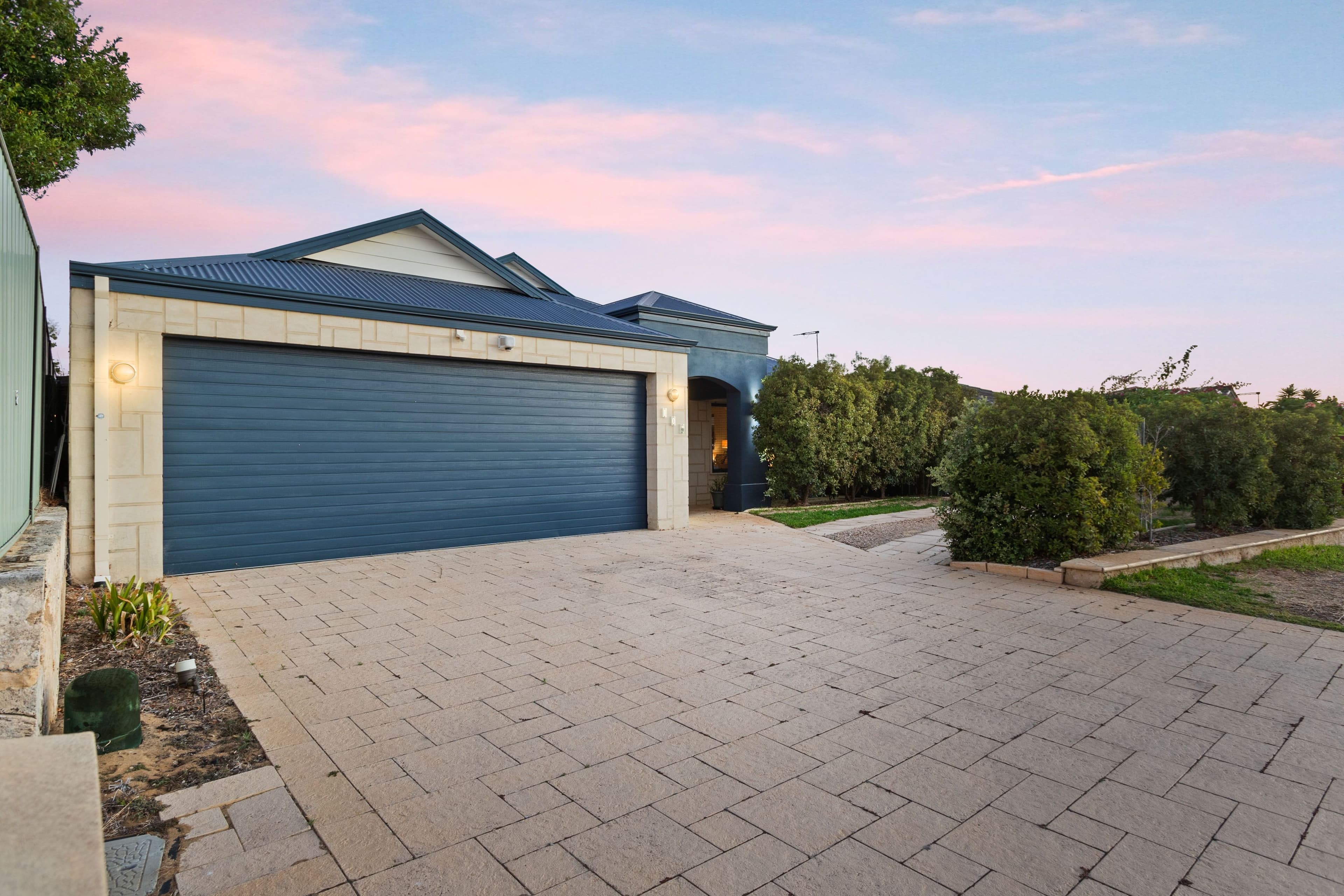 104 Seagrove Boulevard, Merriwa WA 6030, Merriwa - Thumbnail 2