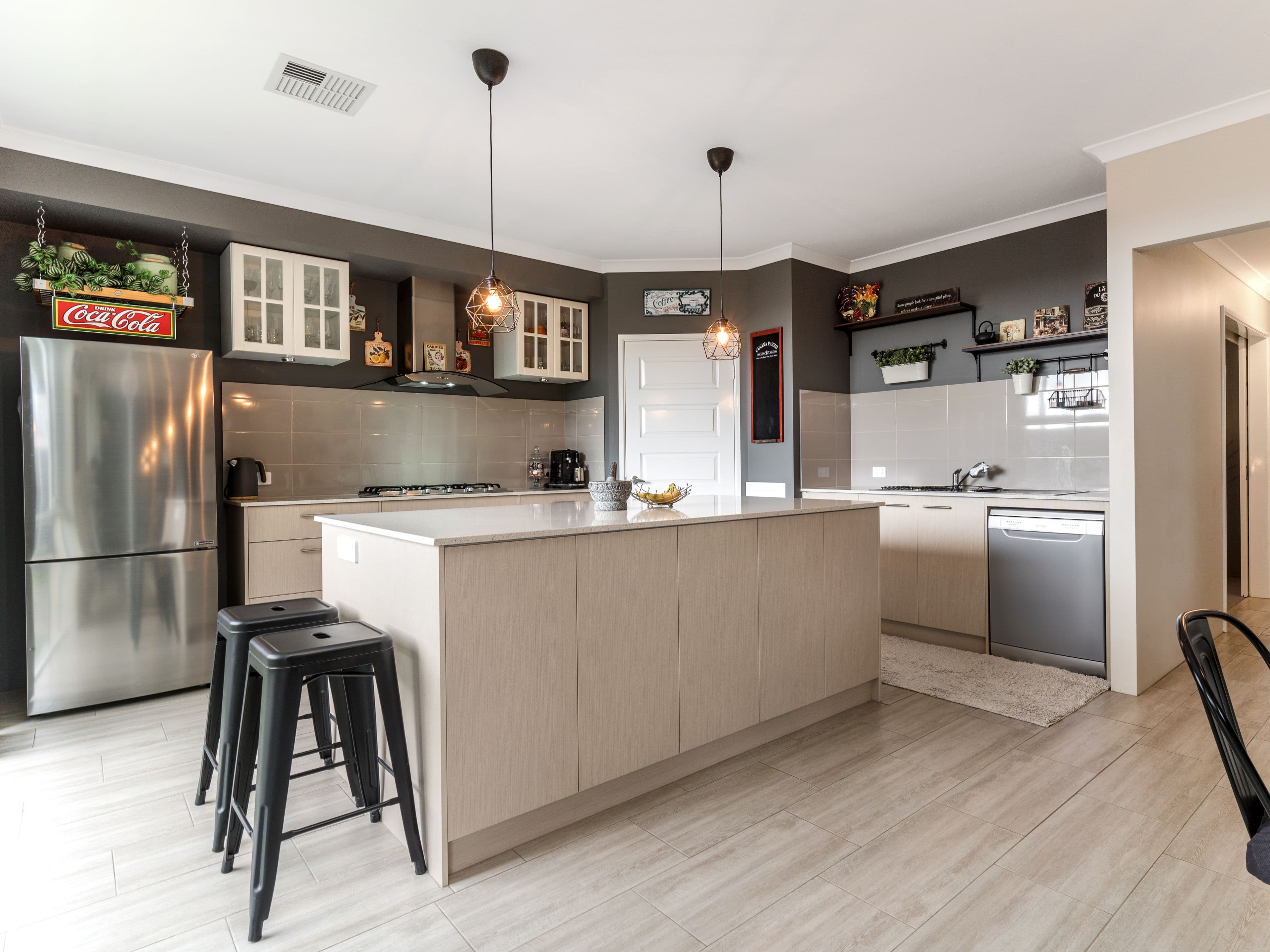 31 Langley Street, Lakelands WA 6180, Lakelands - Thumbnail 3